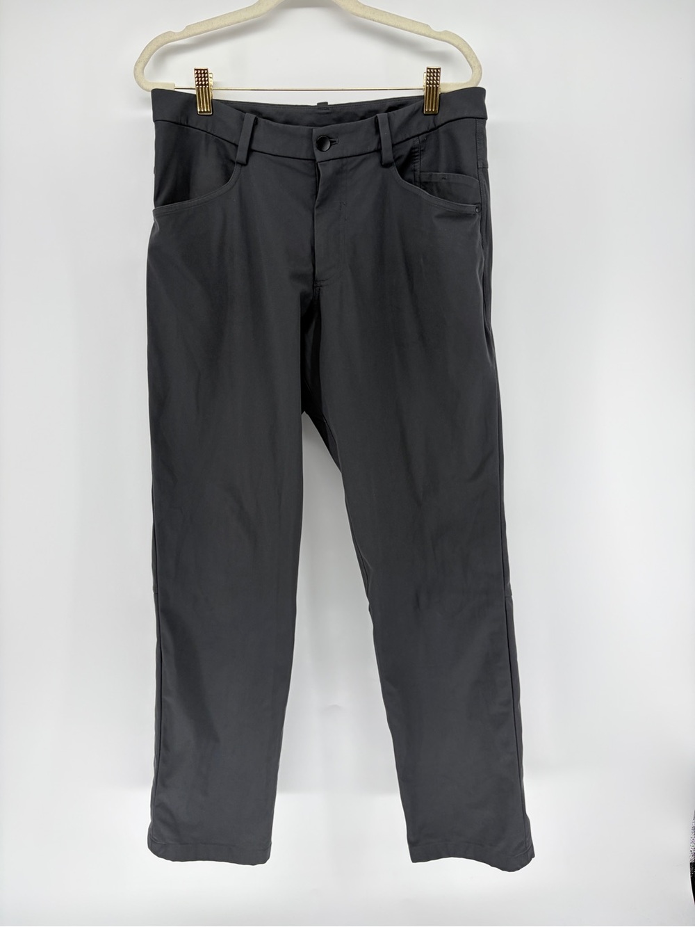 Lululemon Men’s Performance Pants Gray Sz 33 x 30 No Size Dot